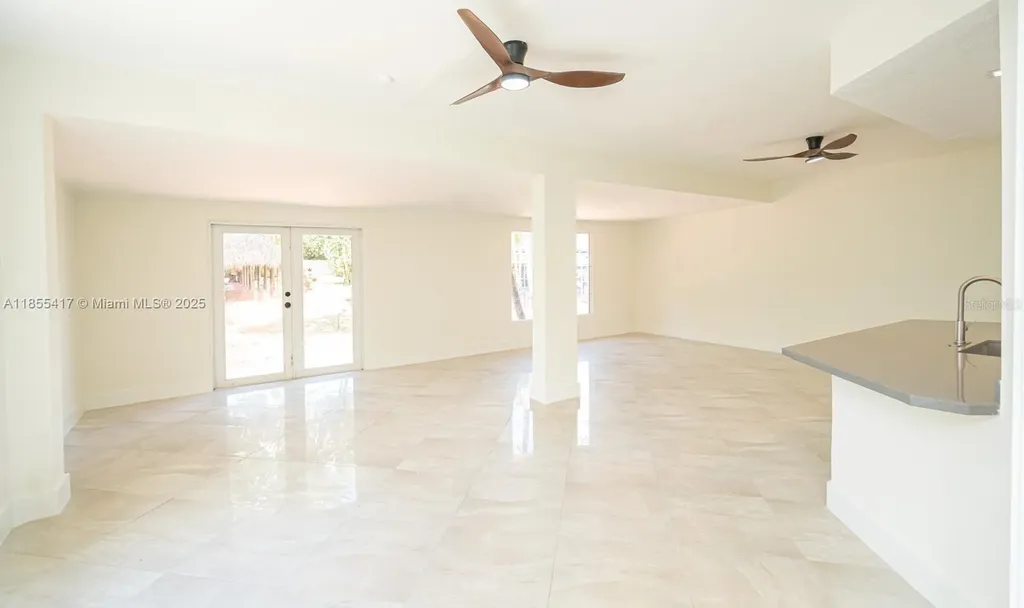 2810 SW 114th Avenue Miami FL 33165