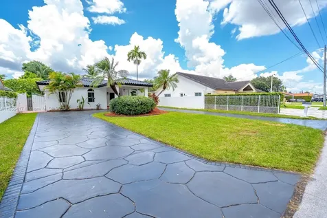 2810 SW 114th Avenue Miami FL 33165