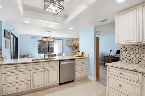 110 Meadowcross Drive Safety Harbor FL 34695