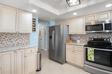110 Meadowcross Drive Safety Harbor FL 34695