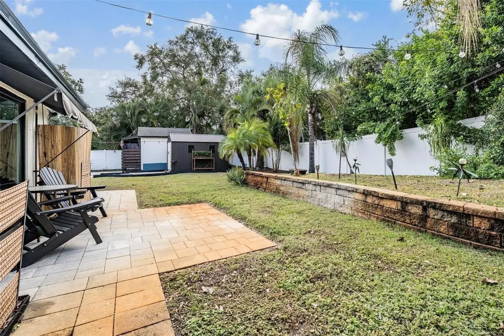 302 Whitcomb Boulevard Tarpon Springs FL 34689