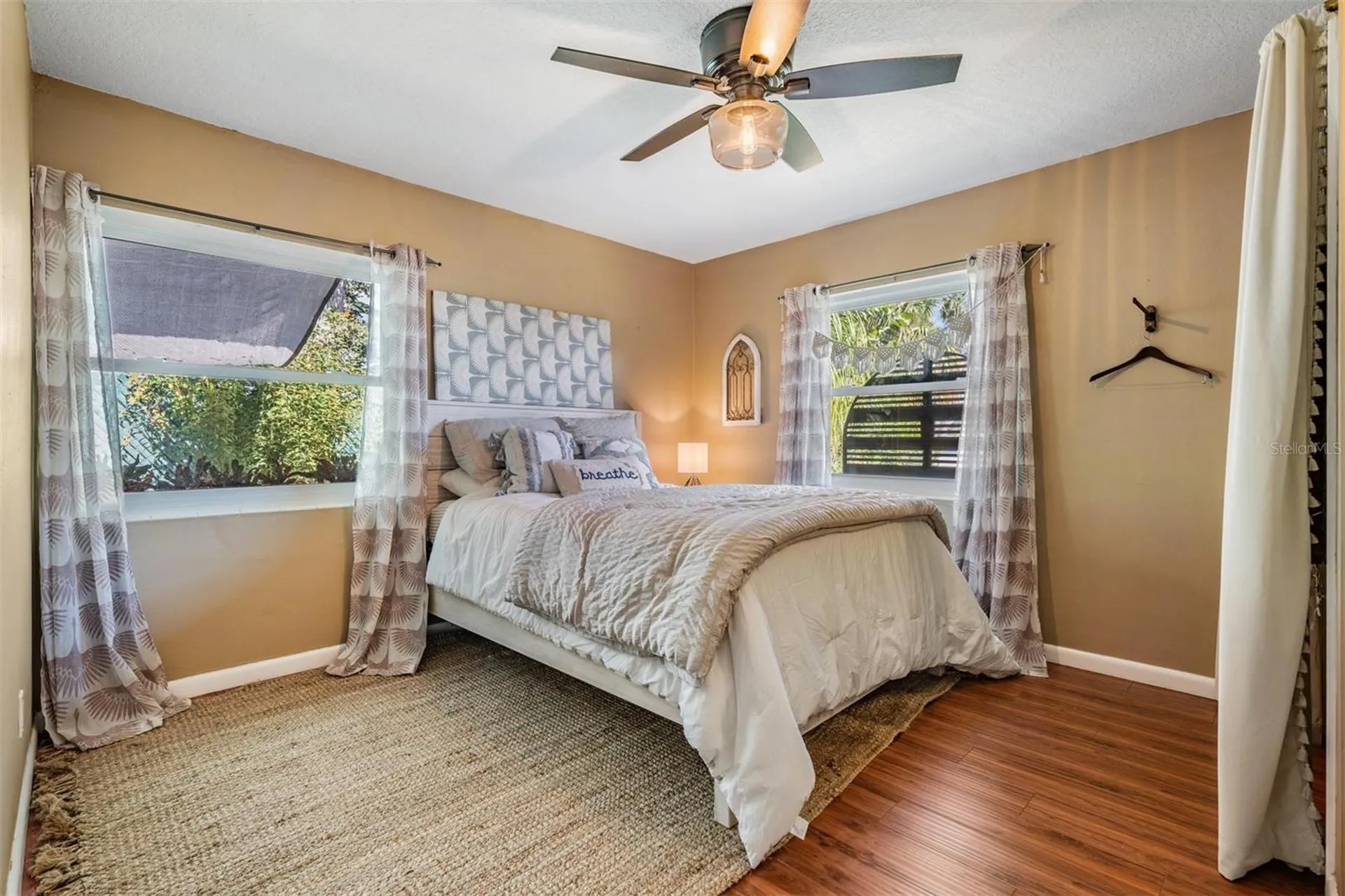 302 Whitcomb Boulevard Tarpon Springs FL 34689