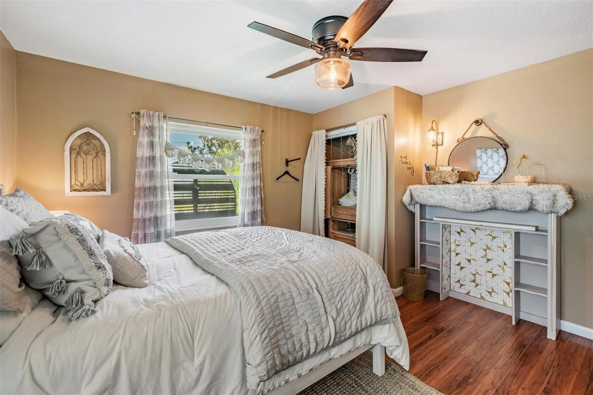302 Whitcomb Boulevard Tarpon Springs FL 34689