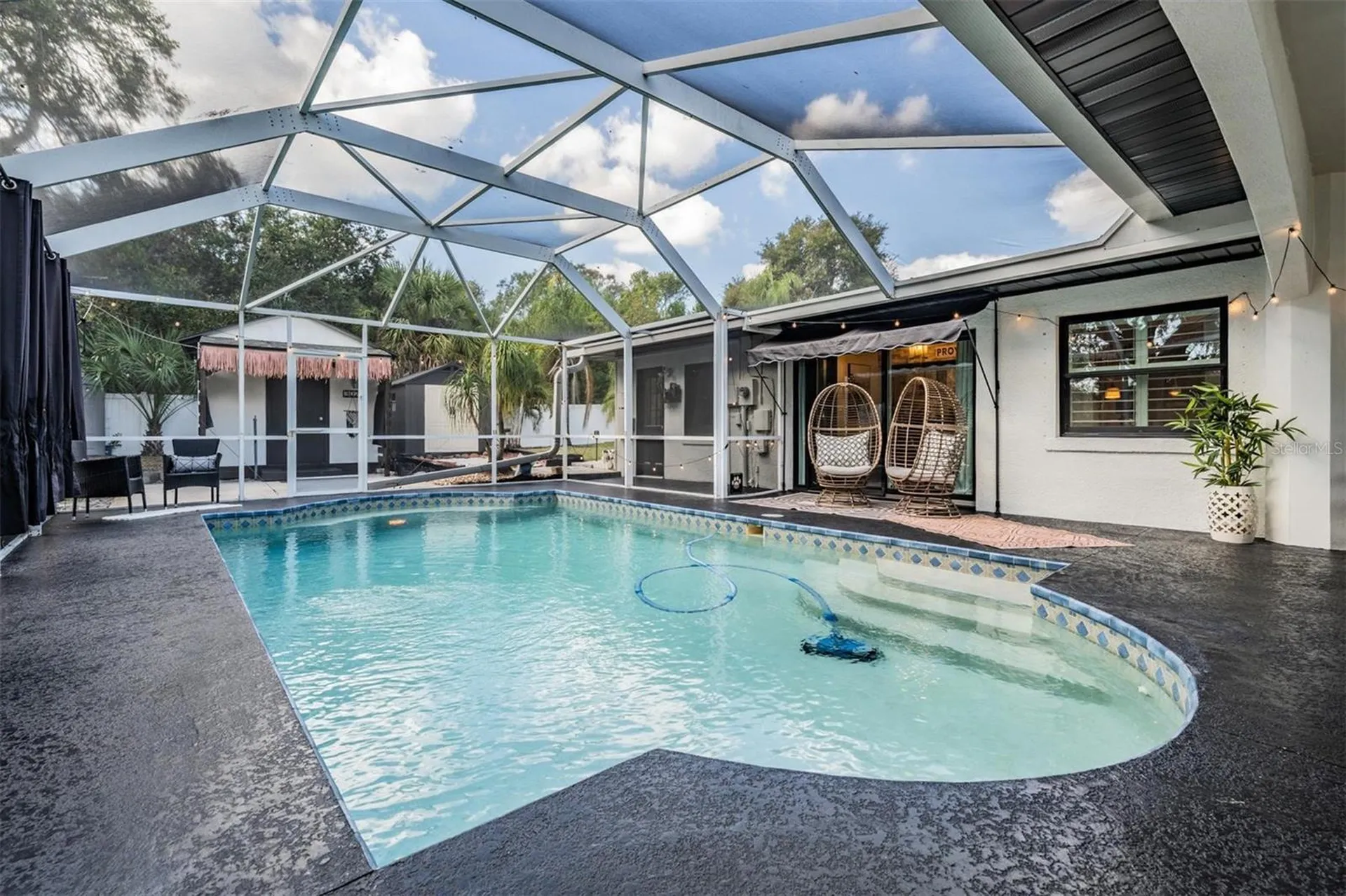 302 Whitcomb Boulevard Tarpon Springs FL 34689