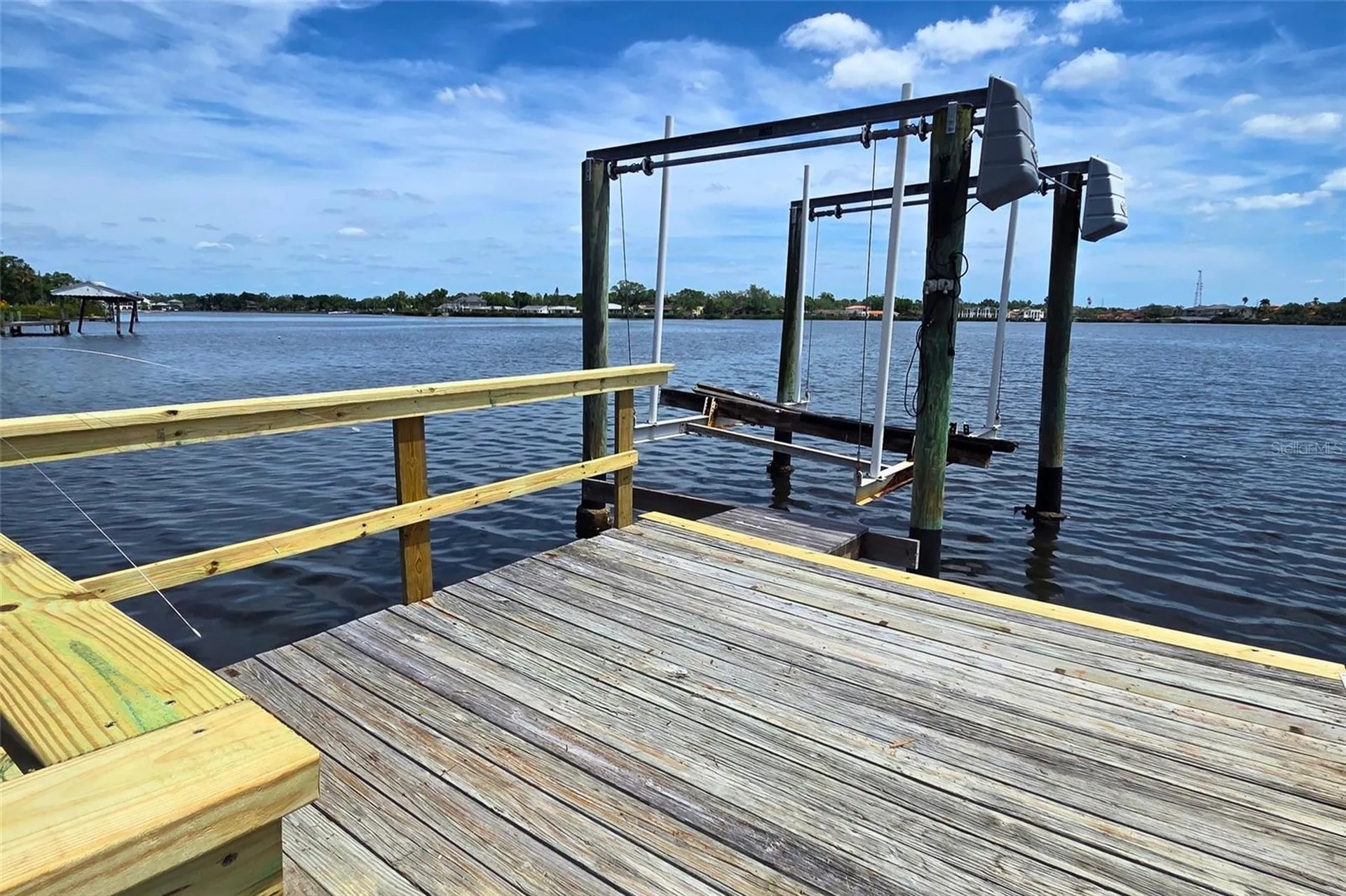302 Whitcomb Boulevard Tarpon Springs FL 34689