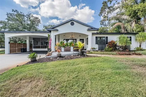 302 Whitcomb Boulevard Tarpon Springs FL 34689