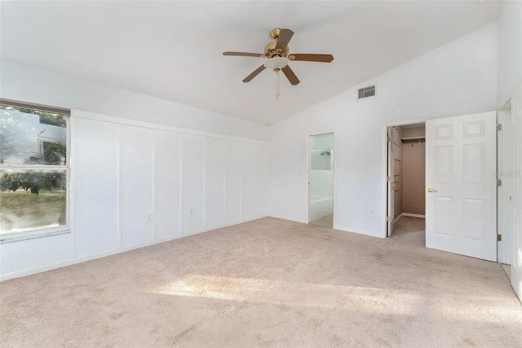 1005 Tequesta Trail Lake Wales FL 33898