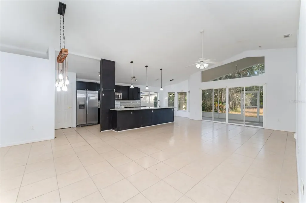 1005 Tequesta Trail Lake Wales FL 33898