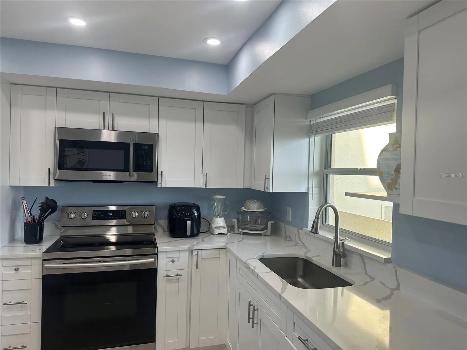 4725 Cove Circle St Petersburg FL 33708