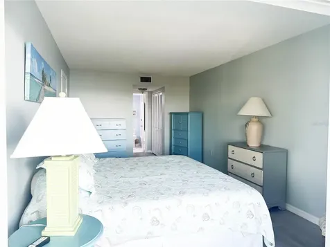 4725 Cove Circle St Petersburg FL 33708