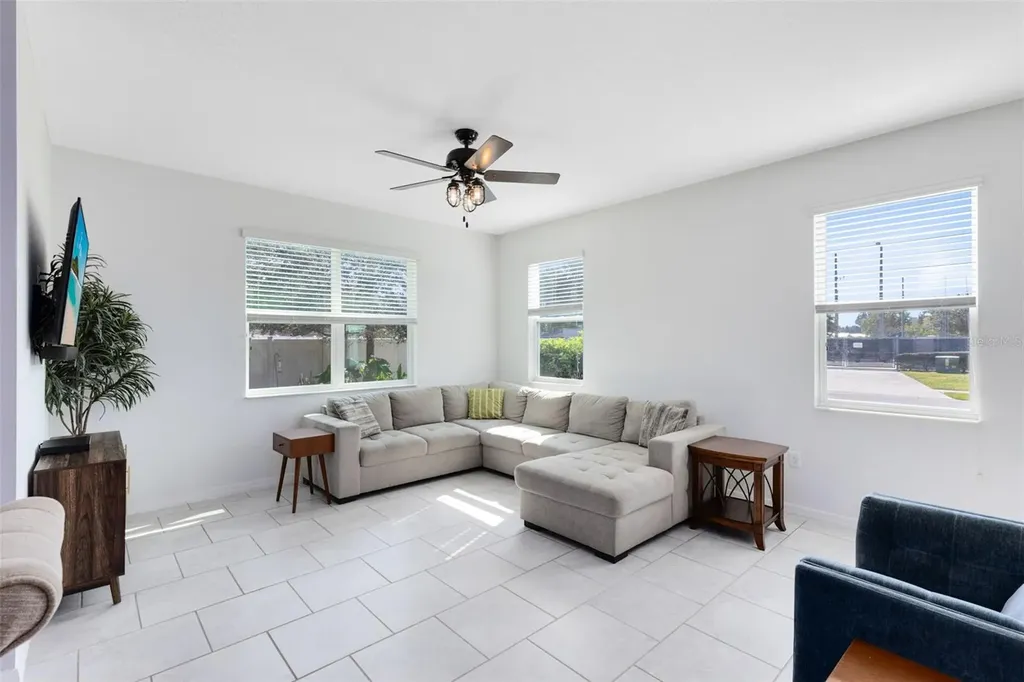1889 Shumard Avenue St Cloud FL 34771