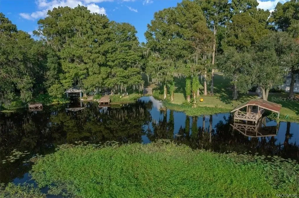 7962 W Riverbend Road Crystal River FL 34428