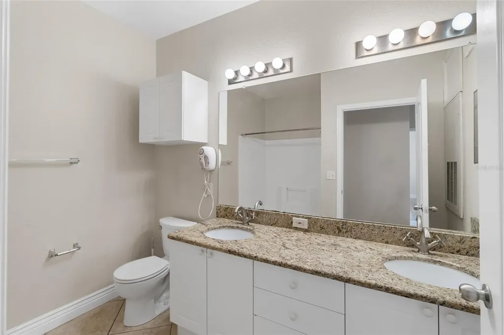 2739 Via Capri Clearwater FL 33764