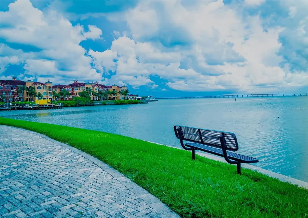 2739 Via Capri Clearwater FL 33764