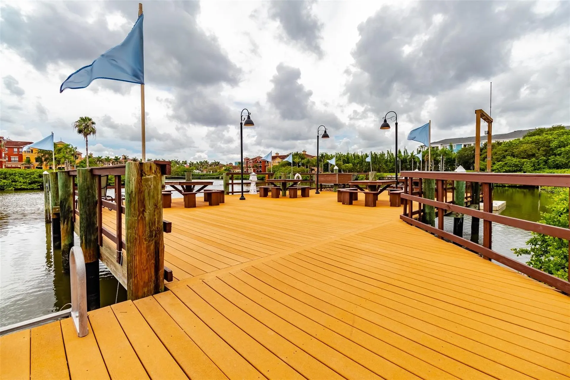 2739 Via Capri Clearwater FL 33764