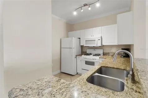 2739 Via Capri Clearwater FL 33764