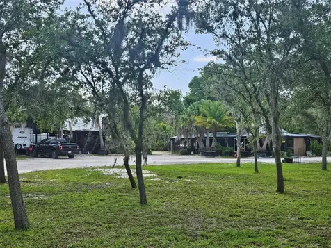 21910 Taylor Drive Bradenton FL 34211