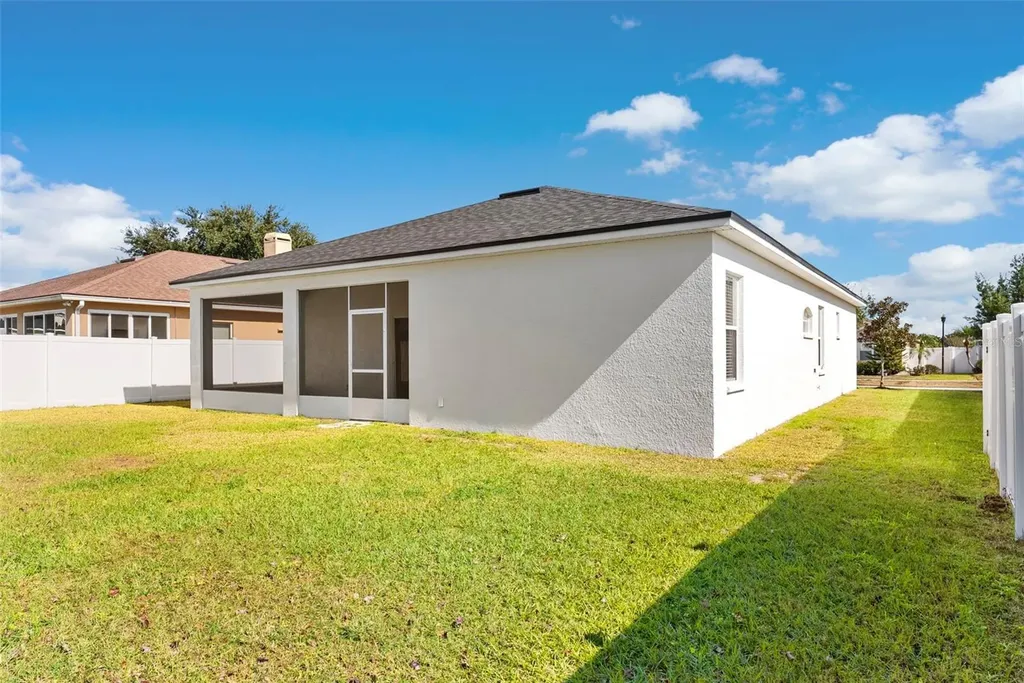 4747 Mandolin Loop Winter Haven FL 33884