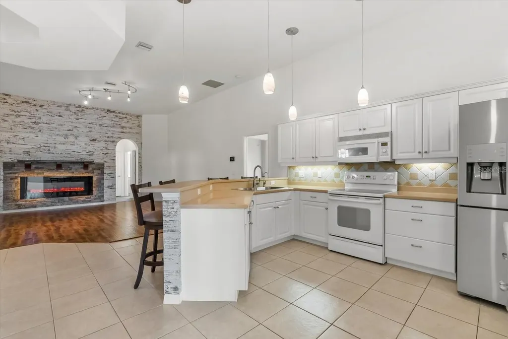 4239 Corso Venetia Boulevard Venice FL 34293