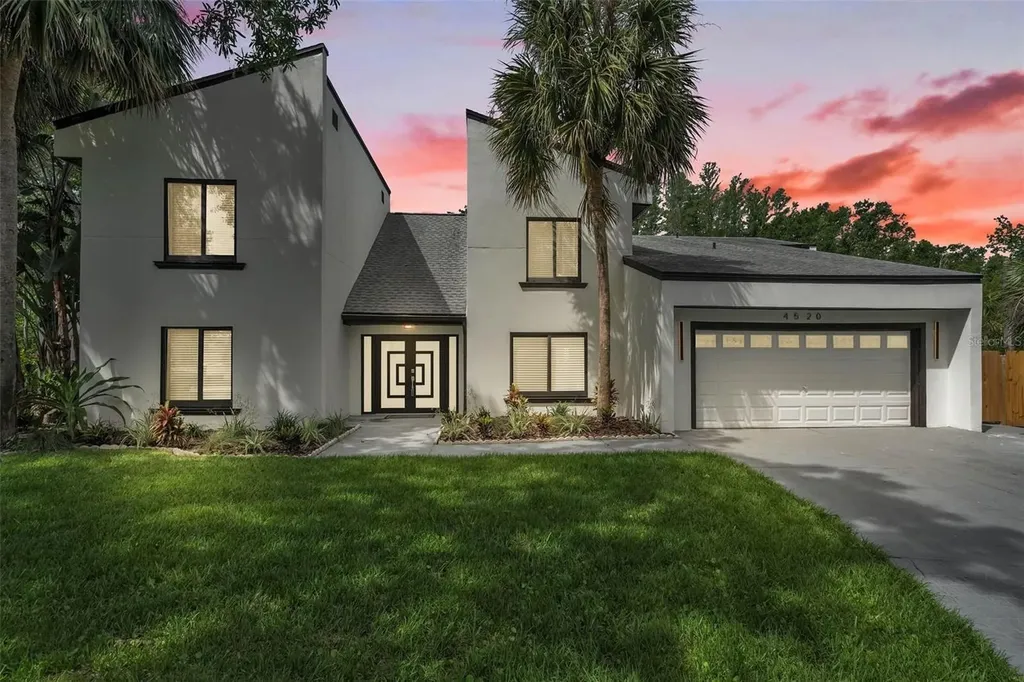 4520 Pine Hollow Drive Tampa FL 33624