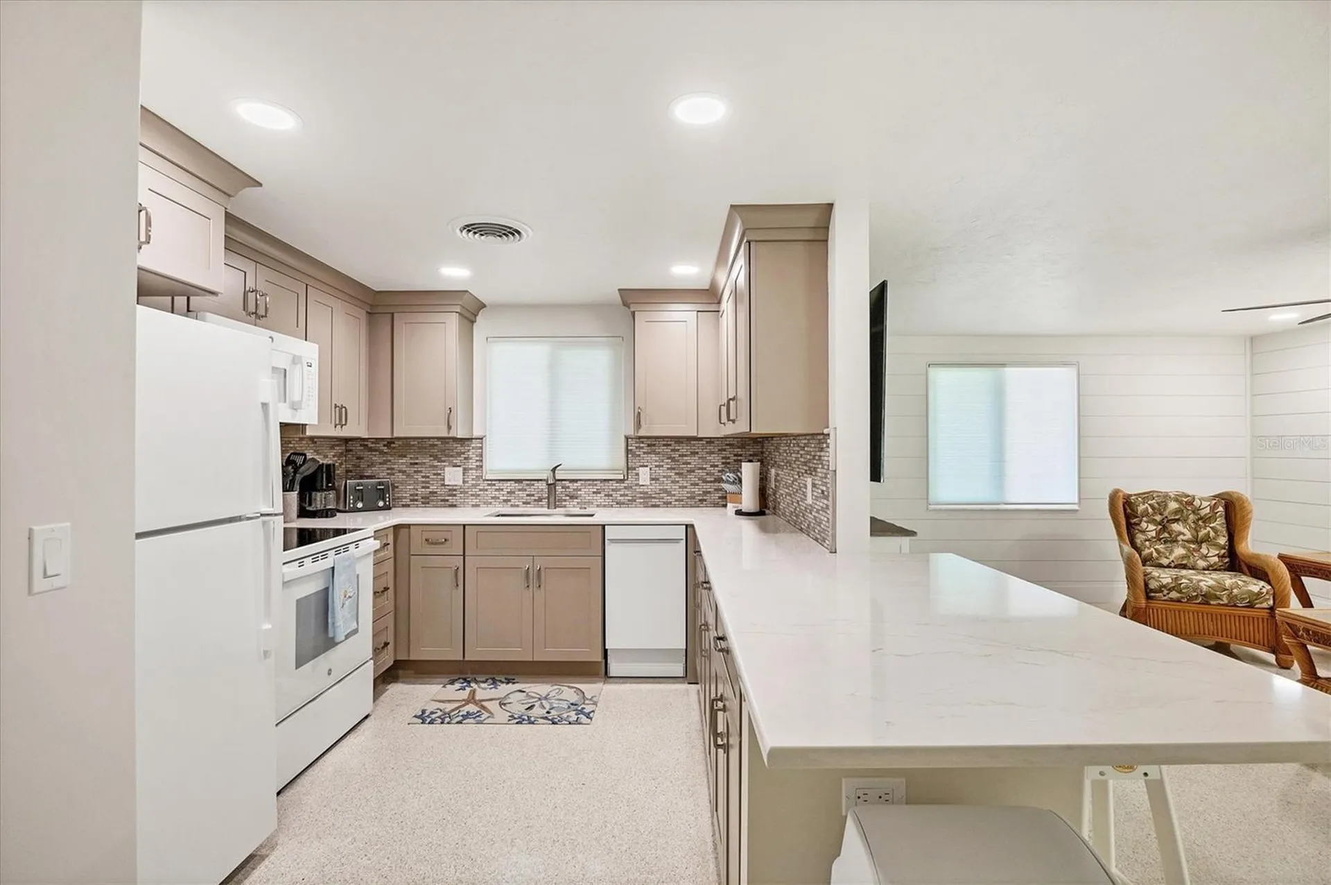 1245 Holiday Drive Englewood FL 34223