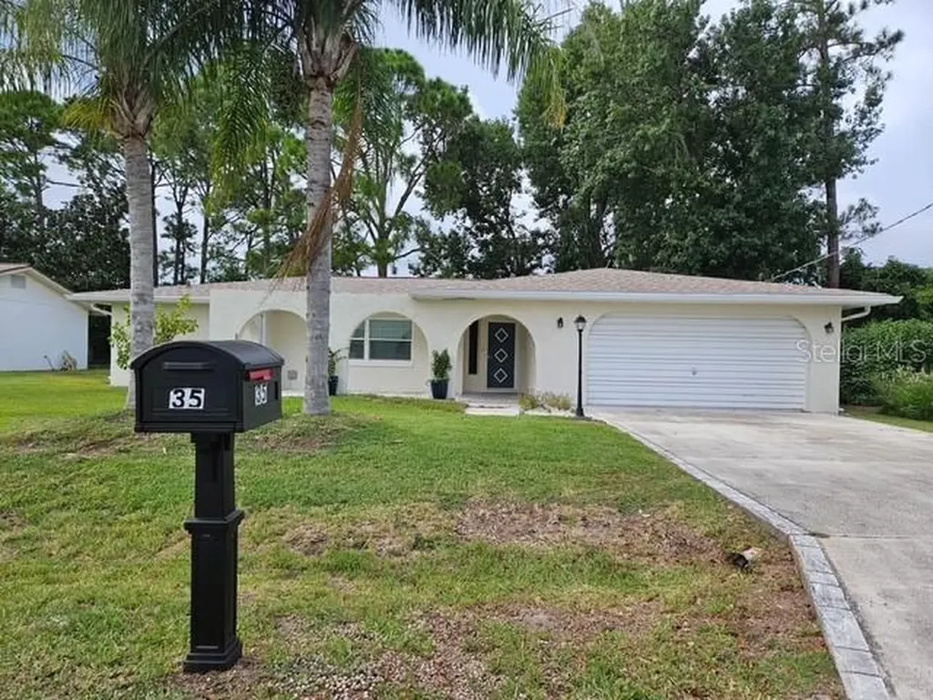 35 Federal Lane Palm Coast FL 32137