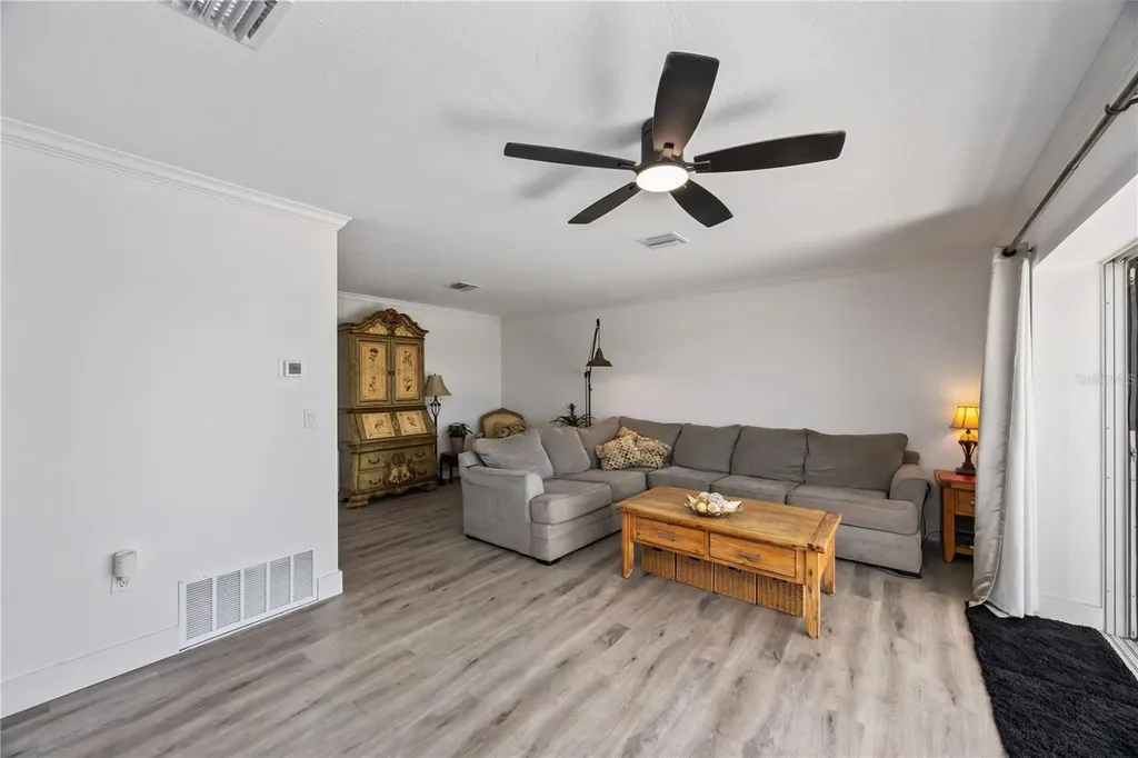 168 Caddy Road Rotonda West FL 33947