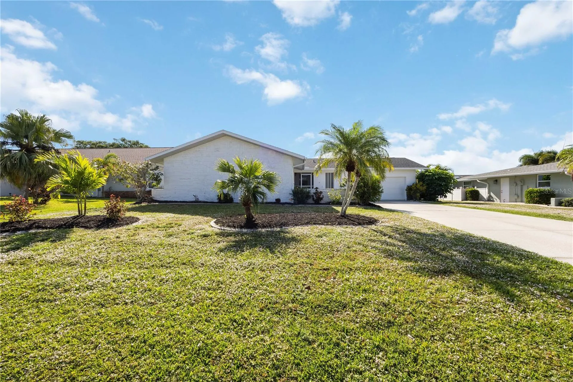 168 Caddy Road Rotonda West FL 33947