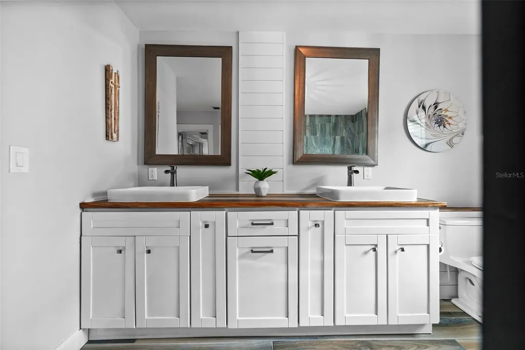 2129 W Tobago Circle Fort Myers FL 33905