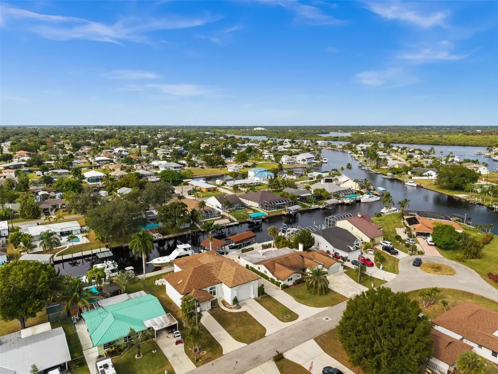 2129 W Tobago Circle Fort Myers FL 33905