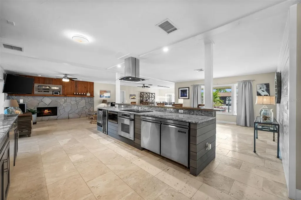 2129 W Tobago Circle Fort Myers FL 33905