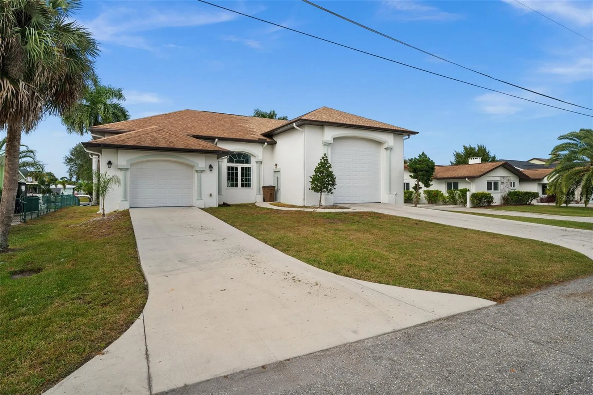 2129 W Tobago Circle Fort Myers FL 33905