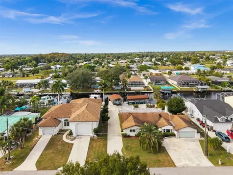 2129 W Tobago Circle Fort Myers FL 33905