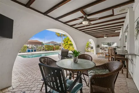 2129 W Tobago Circle Fort Myers FL 33905
