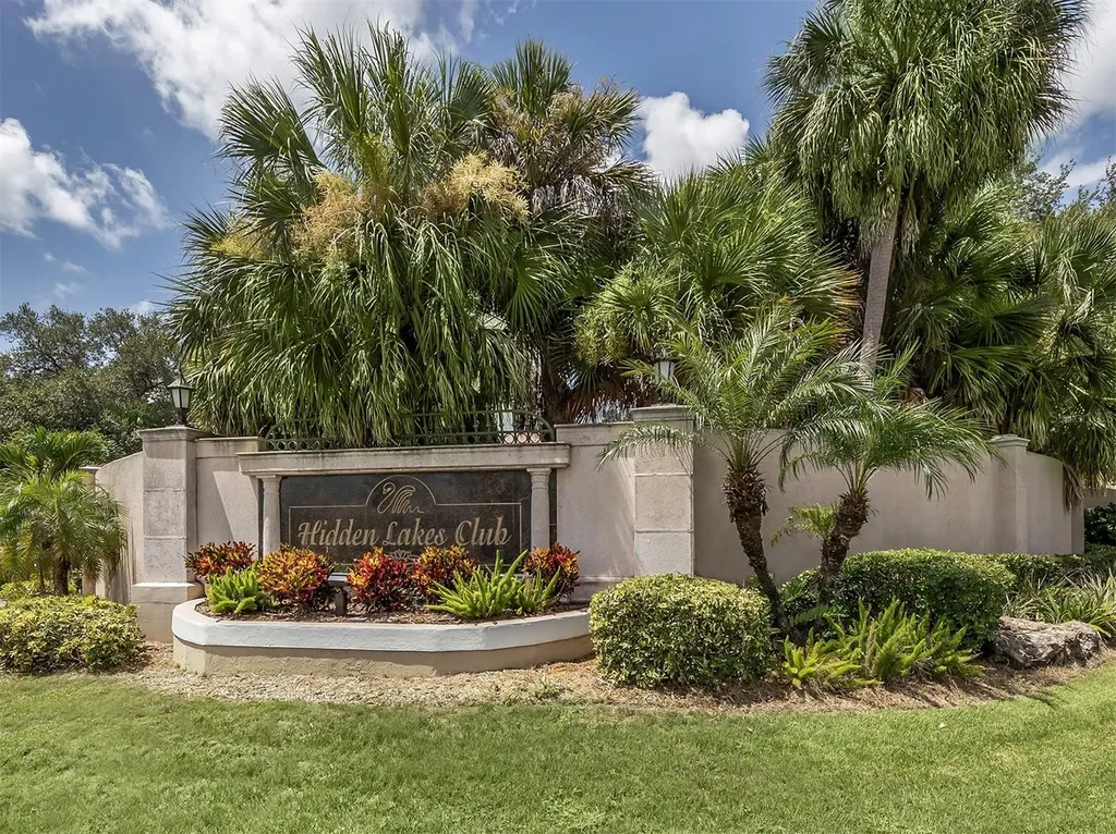 155 Grand Oak Circle Venice FL 34292