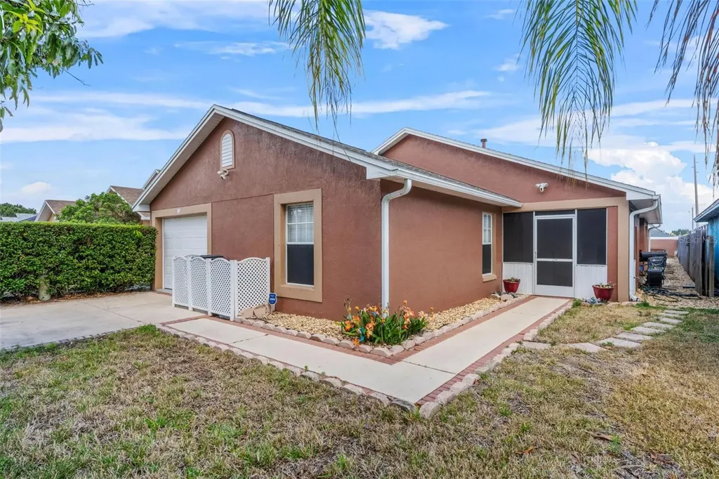 511 Marcia Loop Winter Haven FL 33884