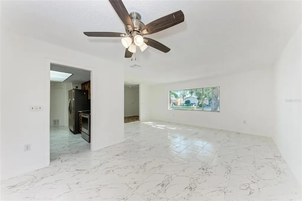6439 Friendship Drive Sarasota FL 34241