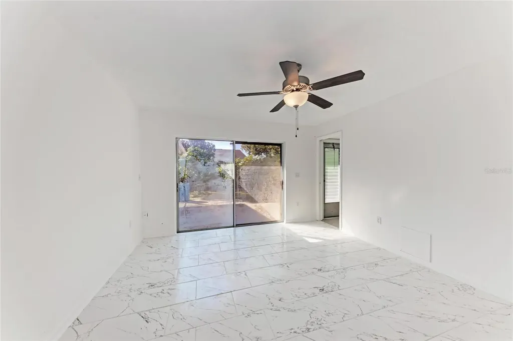 6439 Friendship Drive Sarasota FL 34241