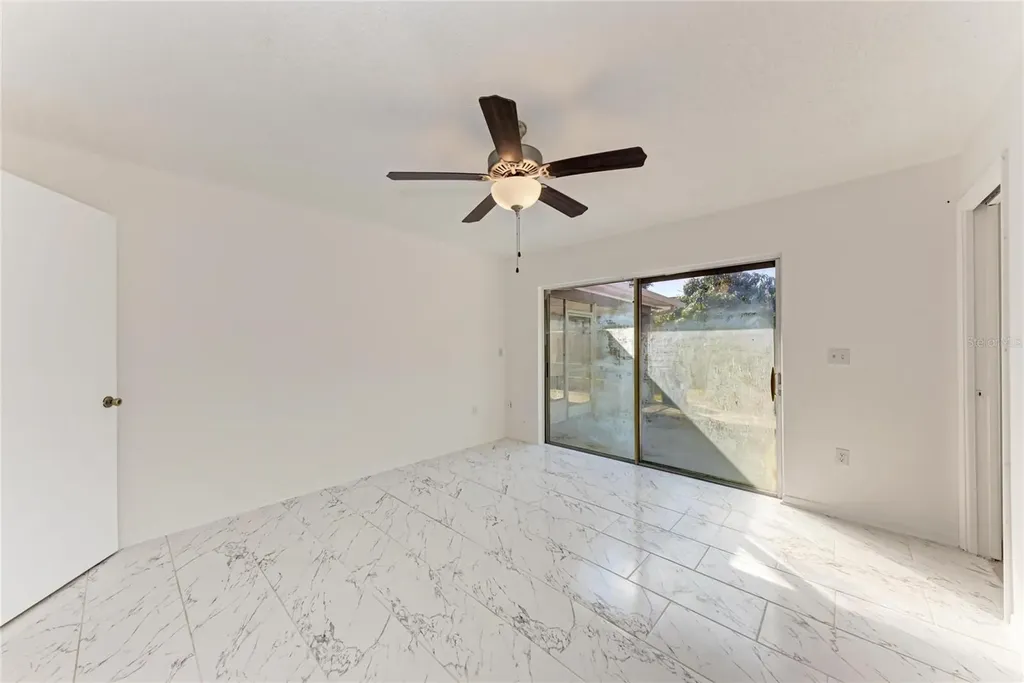 6439 Friendship Drive Sarasota FL 34241