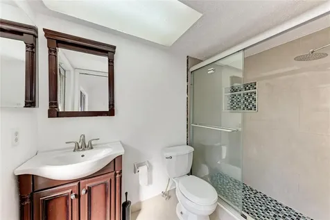 6439 Friendship Drive Sarasota FL 34241