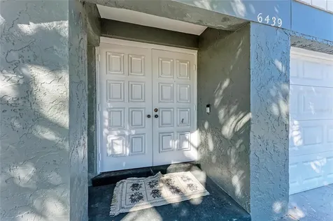 6439 Friendship Drive Sarasota FL 34241