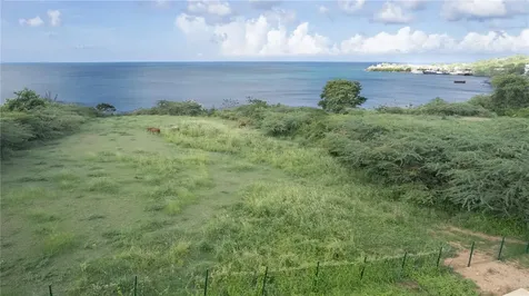 2 Calle Cañon Vieques PR 00765