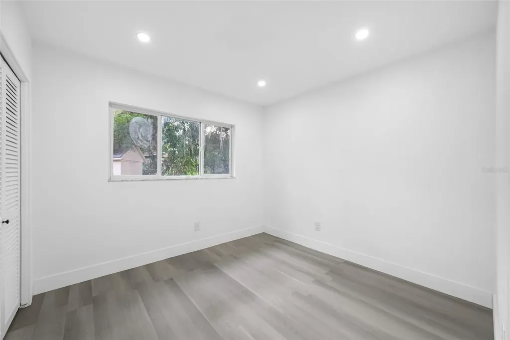 7601 Pine Hill Drive Tampa FL 33617