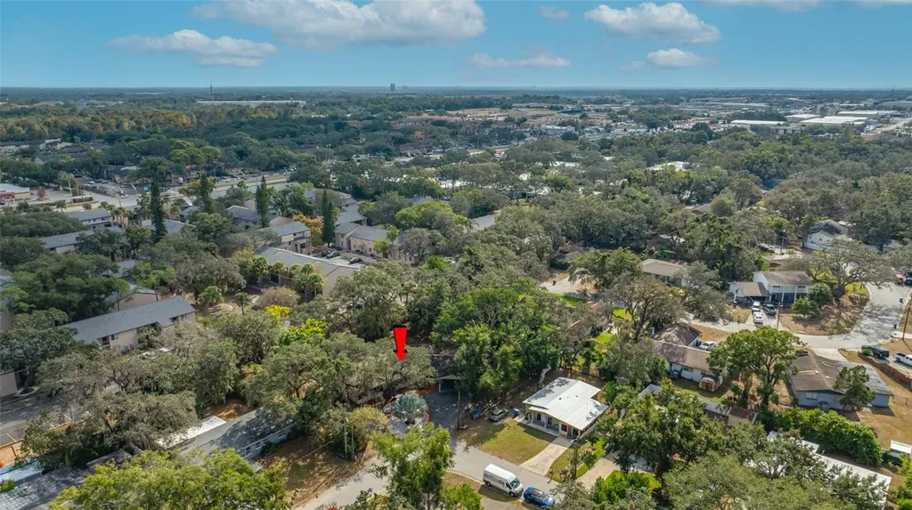 7601 Pine Hill Drive Tampa FL 33617