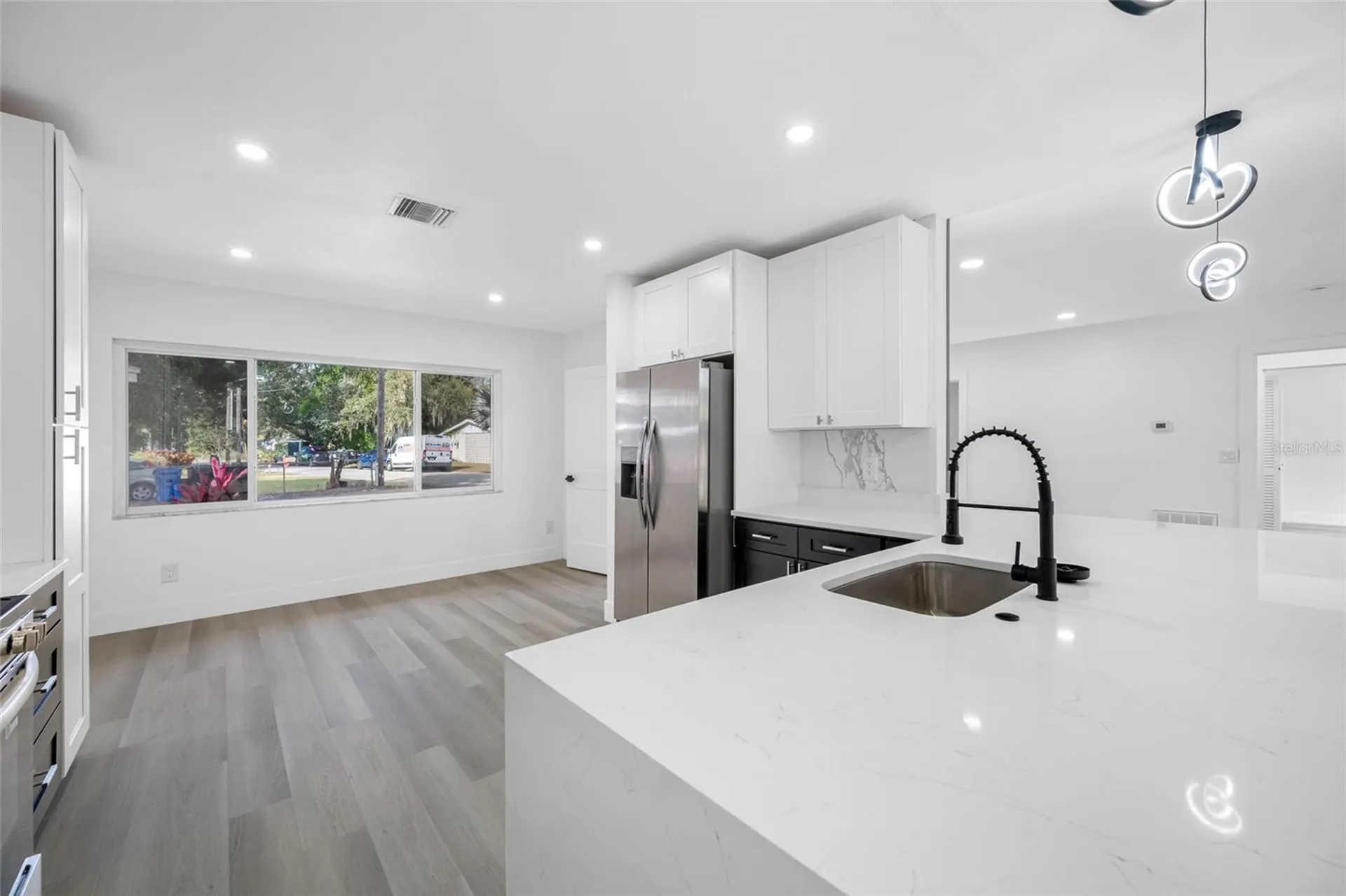 7601 Pine Hill Drive Tampa FL 33617