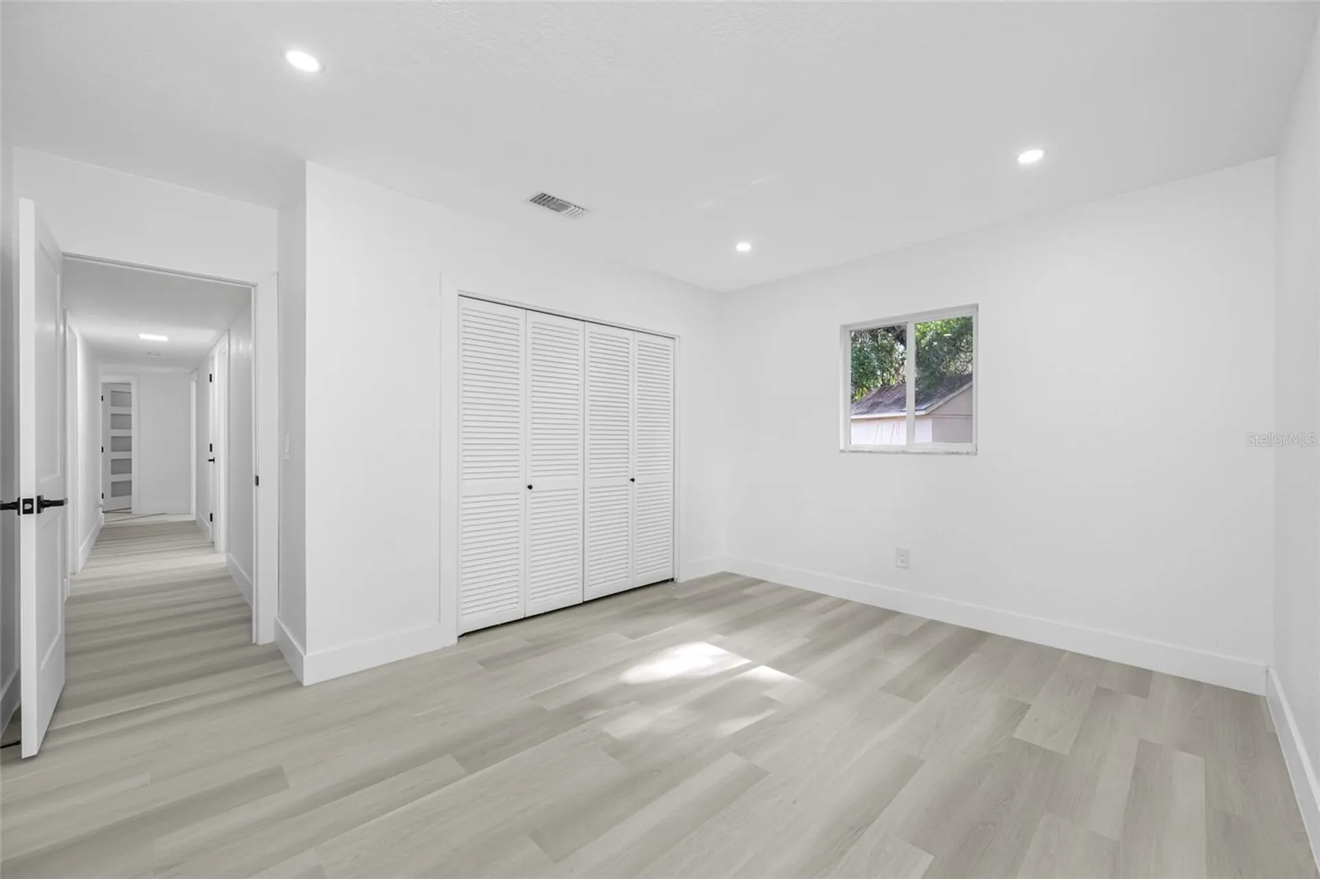 7601 Pine Hill Drive Tampa FL 33617
