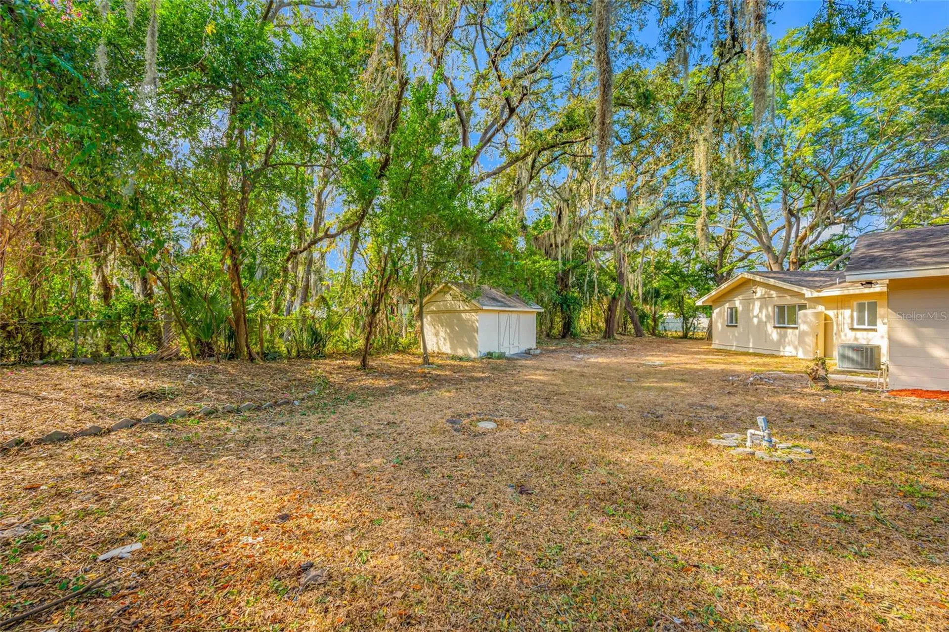 7601 Pine Hill Drive Tampa FL 33617