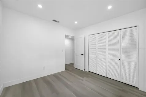7601 Pine Hill Drive Tampa FL 33617