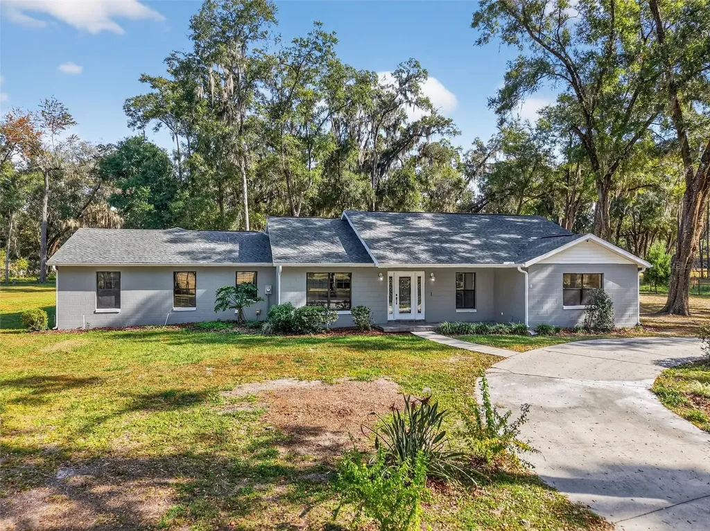 13705 SE 25th Avenue Summerfield FL 34491
