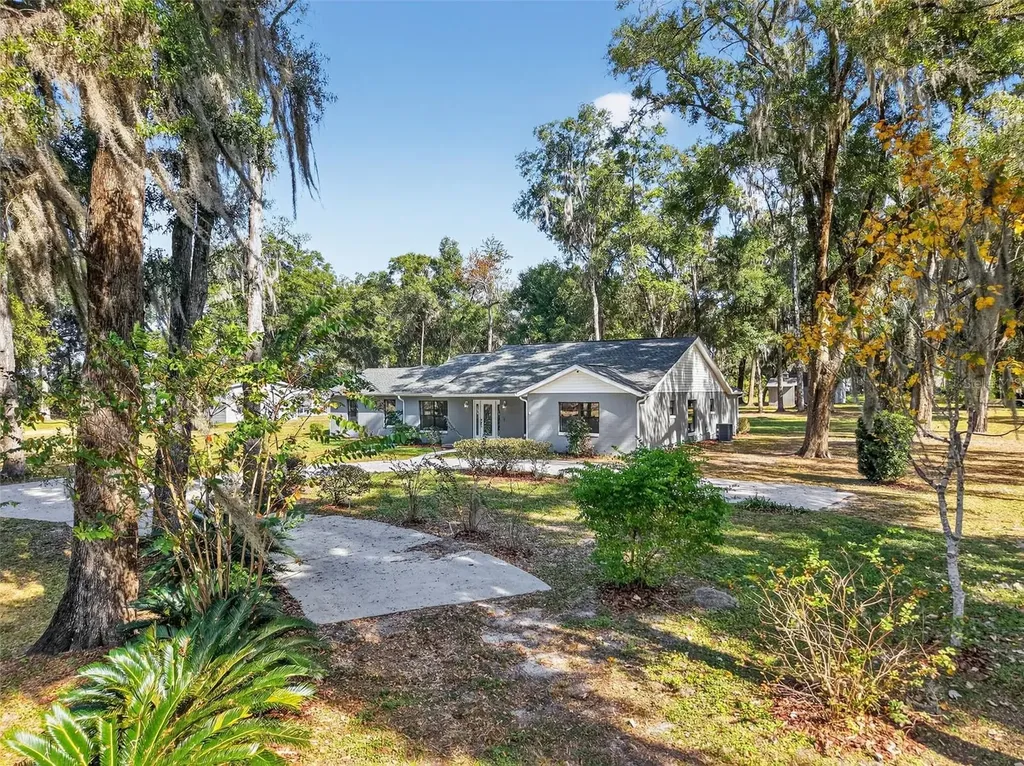 13705 SE 25th Avenue Summerfield FL 34491